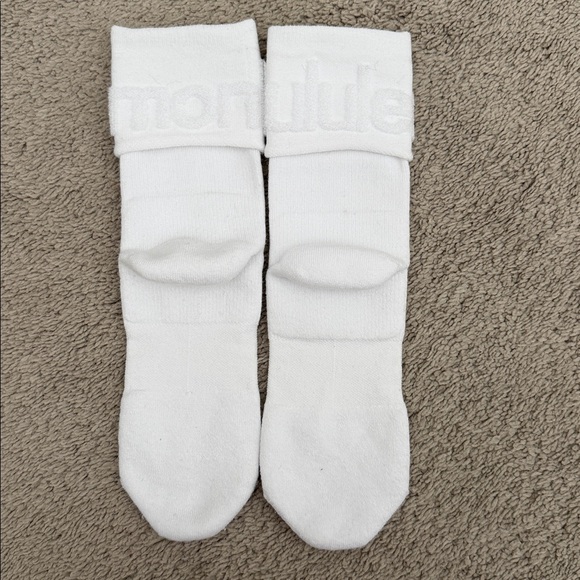 Lululemon Socks NEW - Picture 4 of 4